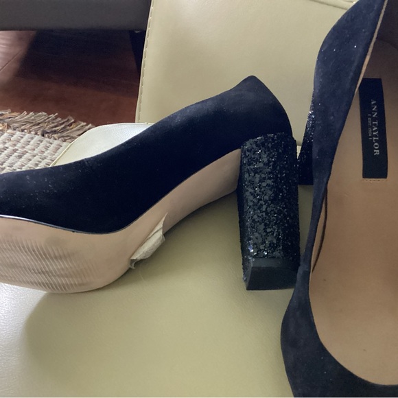 Ann Taylor rhinestone heel - black suede - Picture 2 of 8